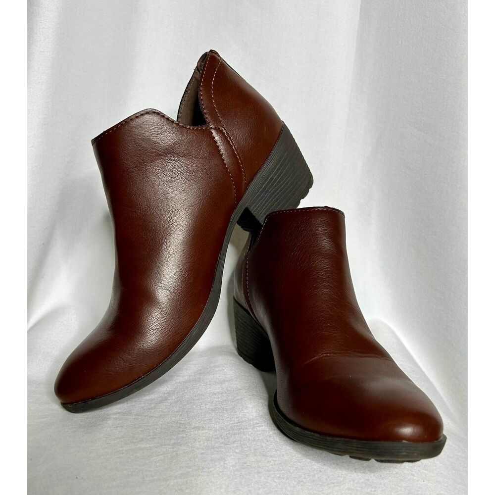 BOC Brown Womens Booties 7.5M